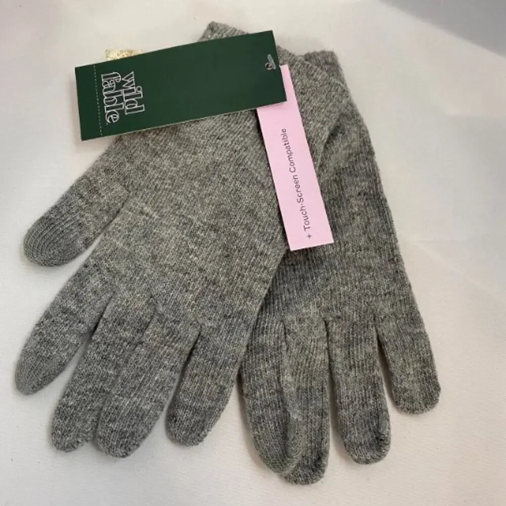 Wild Fable Gray Touchscreen Tech Gloves One Size Recycled Polyester NWT Winter